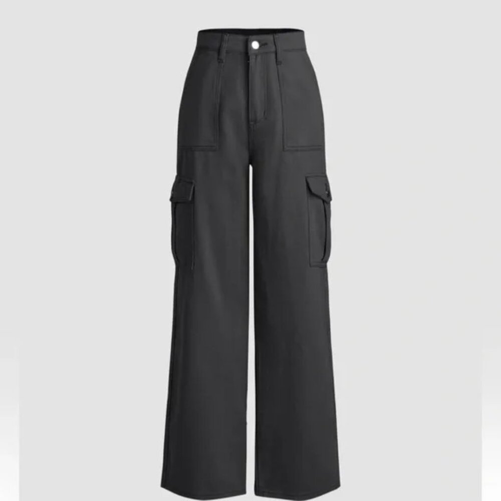 NWT S Black Cider Alessia Cargo Wide Leg Jeans